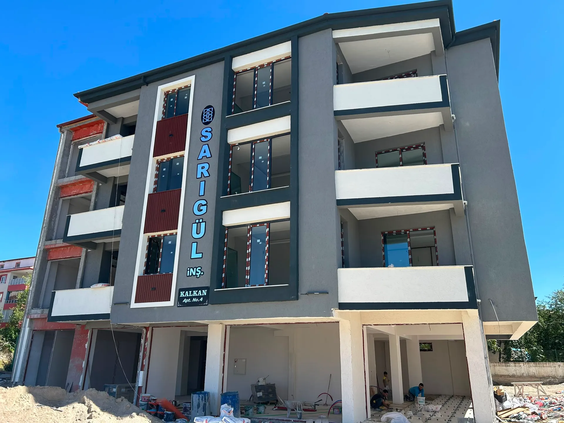 ARAP OSMAN MAHALLESİ'NDE SATILIK 2+1 DAİRE - 1