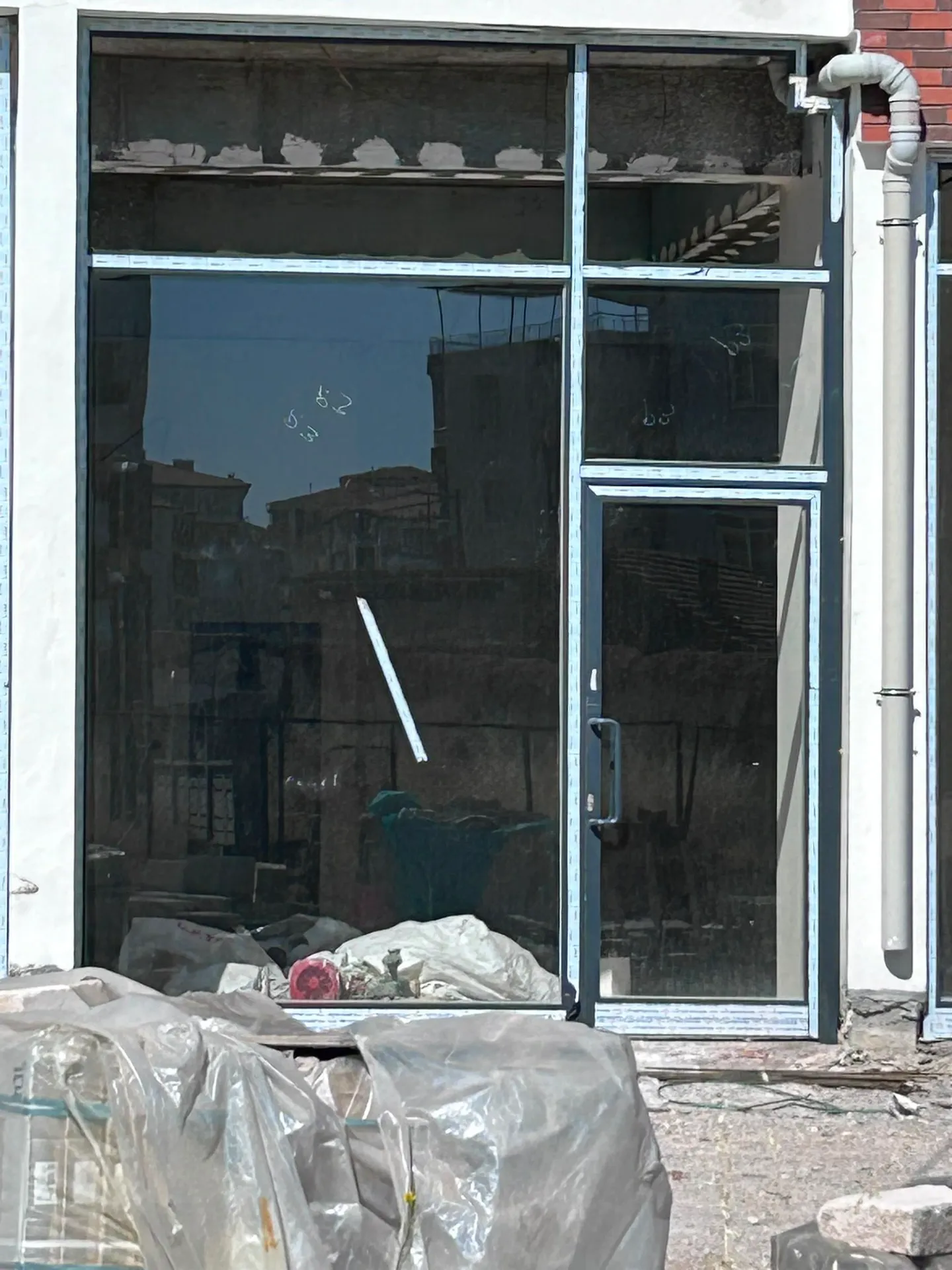 KARAKAVAK MAHALLESİ'NDE KİRALIK DÜKKAN - 1