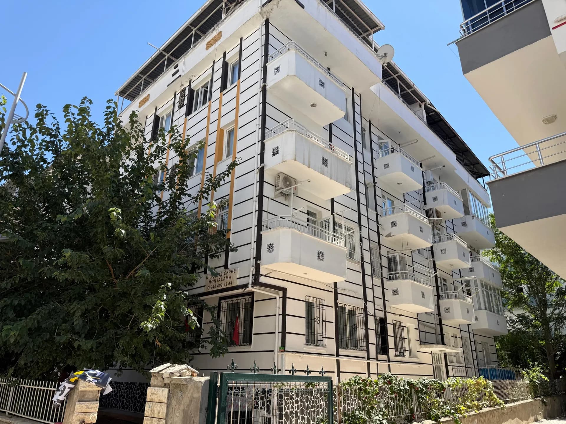 MED YAPI TUTAL DAN KOYUNOĞLU TÜRKTELEKOM YANI DUBLEKS KİRALIK DAİRE